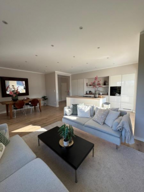 Sonniges Design-Apartment nahe Hamburg - Ruhe, Komfort & kostenloses Parken